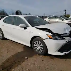 Toyota Camry, 2020