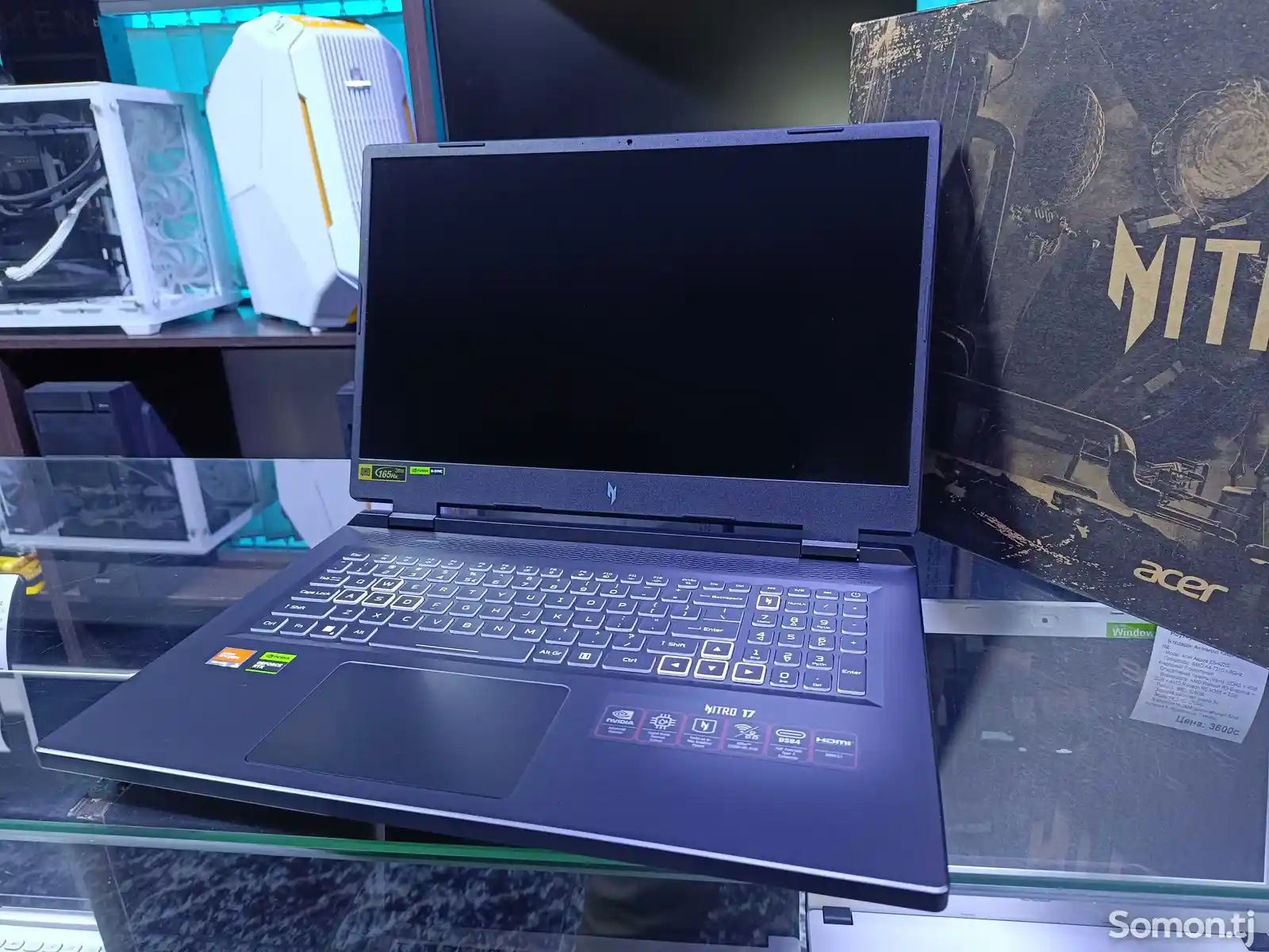 Игровой Ноутбук Acer Nitro 17 Ryzen 7 7840HS / RTX 4060 8GB / 16GB / 1TB SSD-3