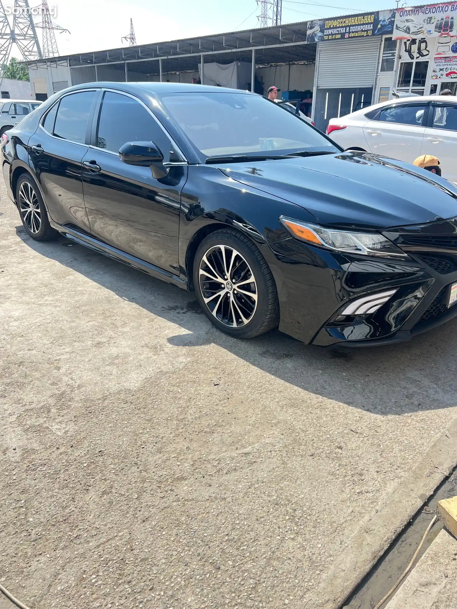 Toyota Camry, 2017-3