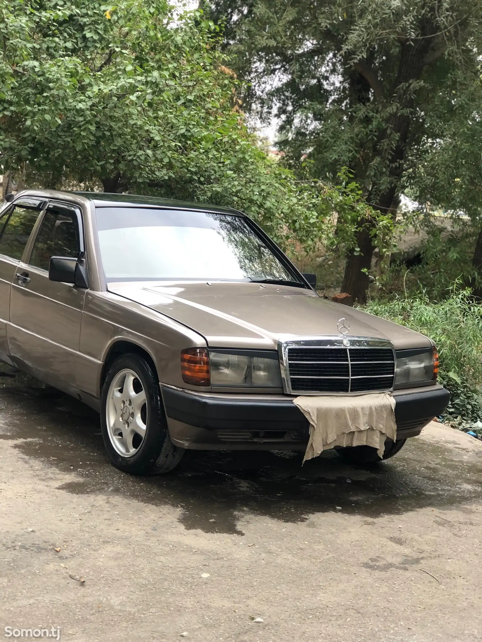 Mercedes-Benz W201, 1990-3