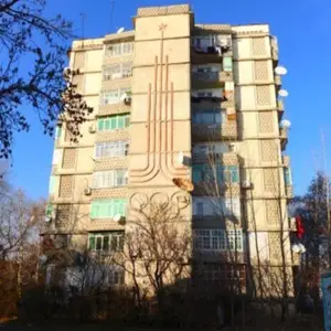 4-комн. квартира, 3 этаж, 110 м², 103й мкр, Сино