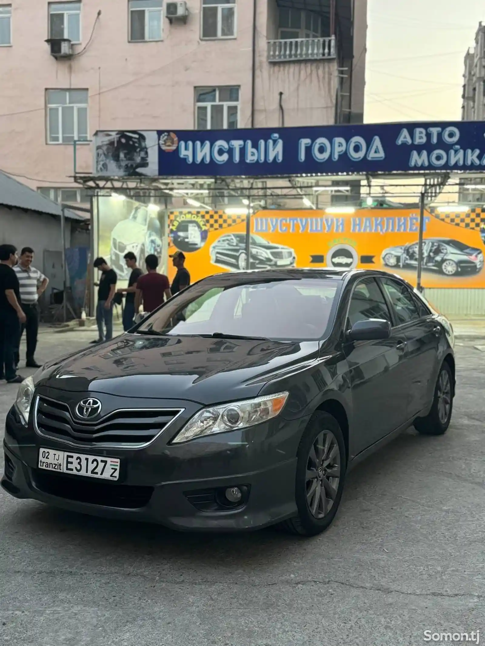 Toyota Camry, 2010-1