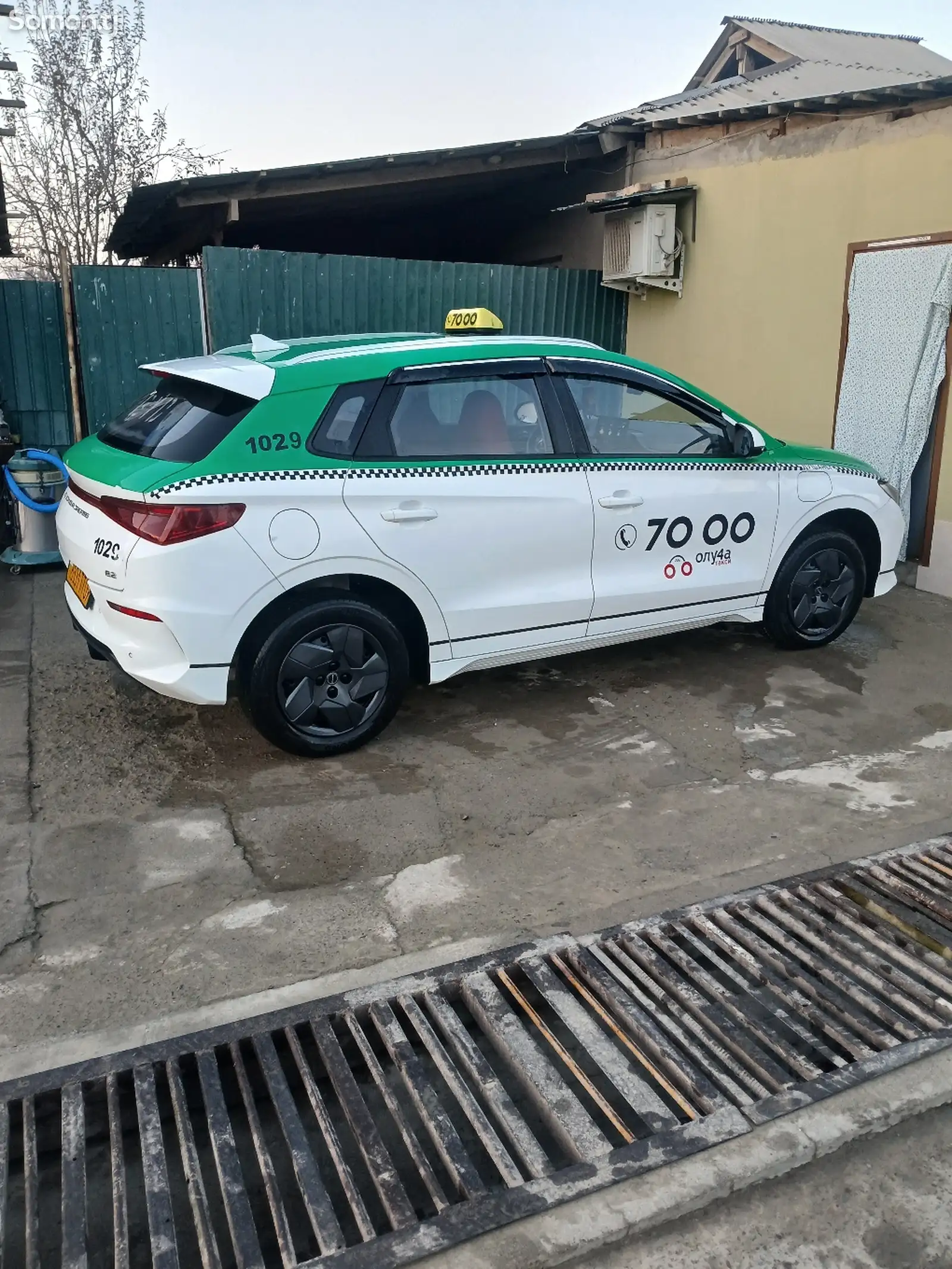 BYD E2, 2023-1