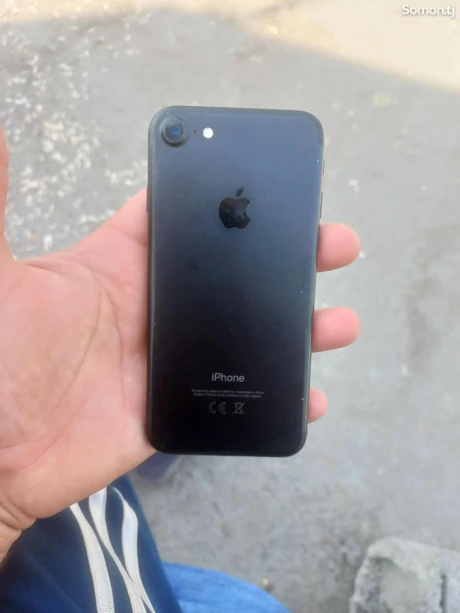 Apple iPhone 7, 32 gb-6