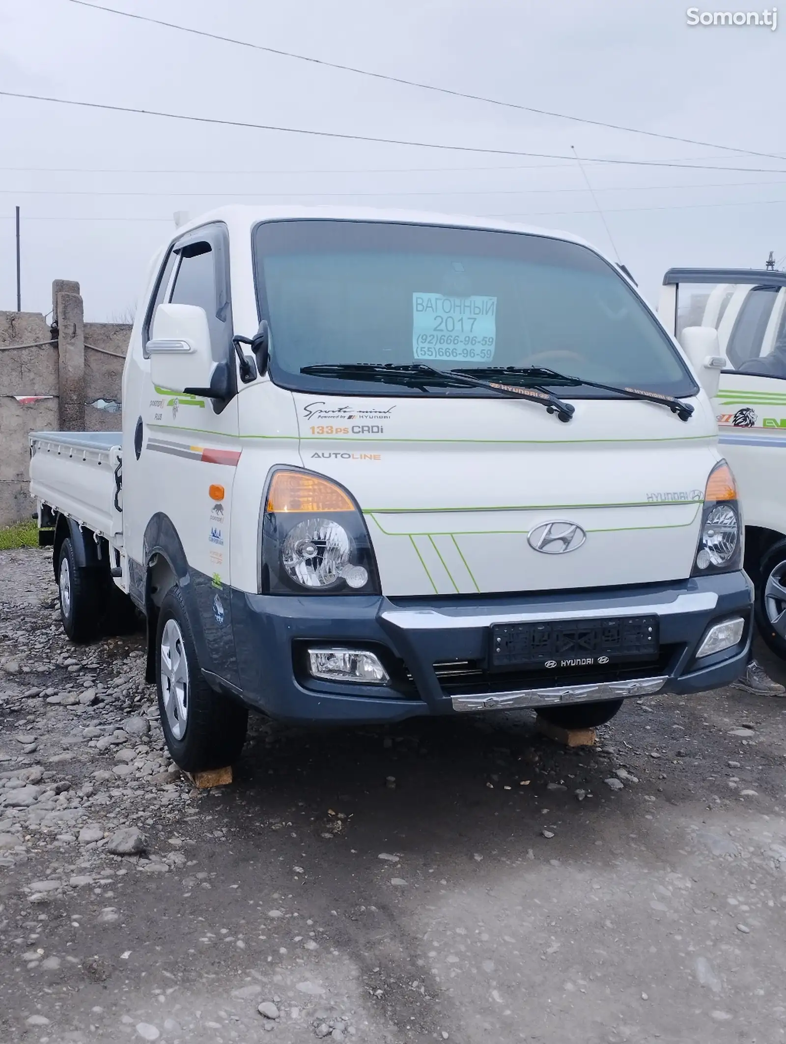 Бортовой автомобиль Hyundai Porter Gold, 2017-1