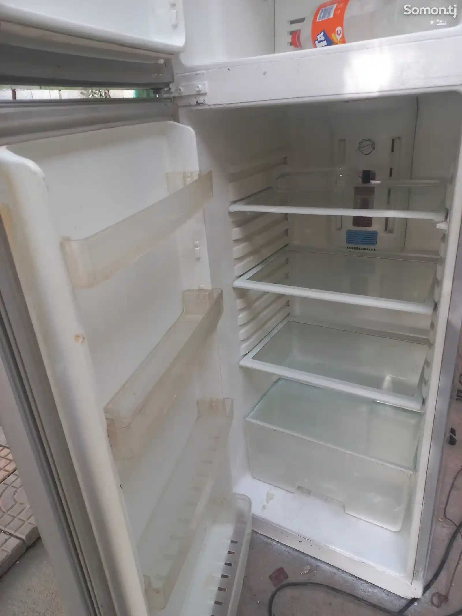 Холодильник Midea-6