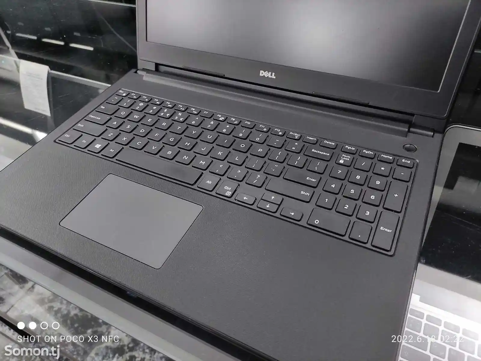Игровой ноутбук Dell Inspiron 3568 Core i7-7500U 8gb/256gb SSD 7TH GEN-6