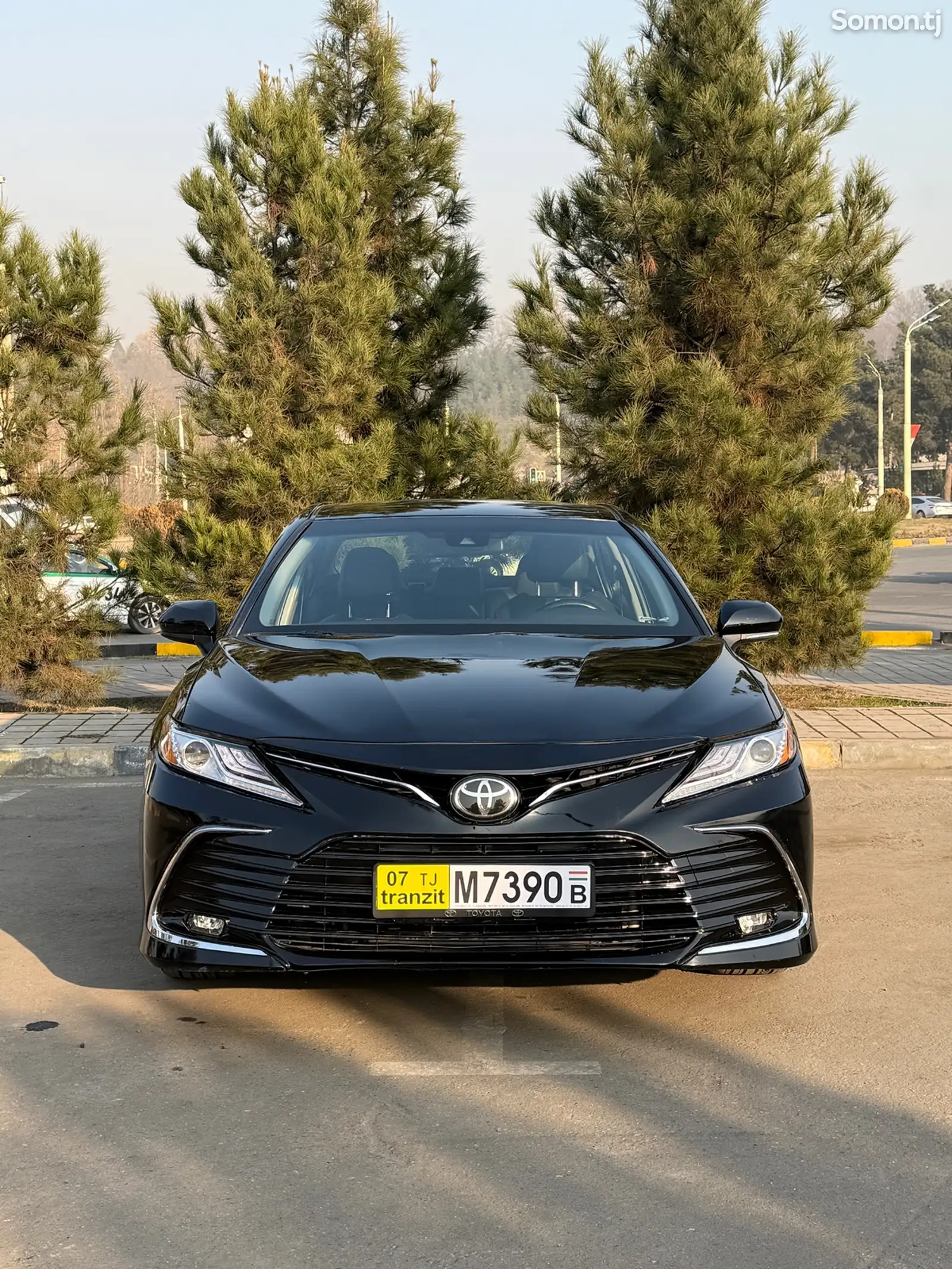 Toyota Camry, 2018-1