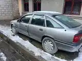 Opel Vectra A, 1995-3