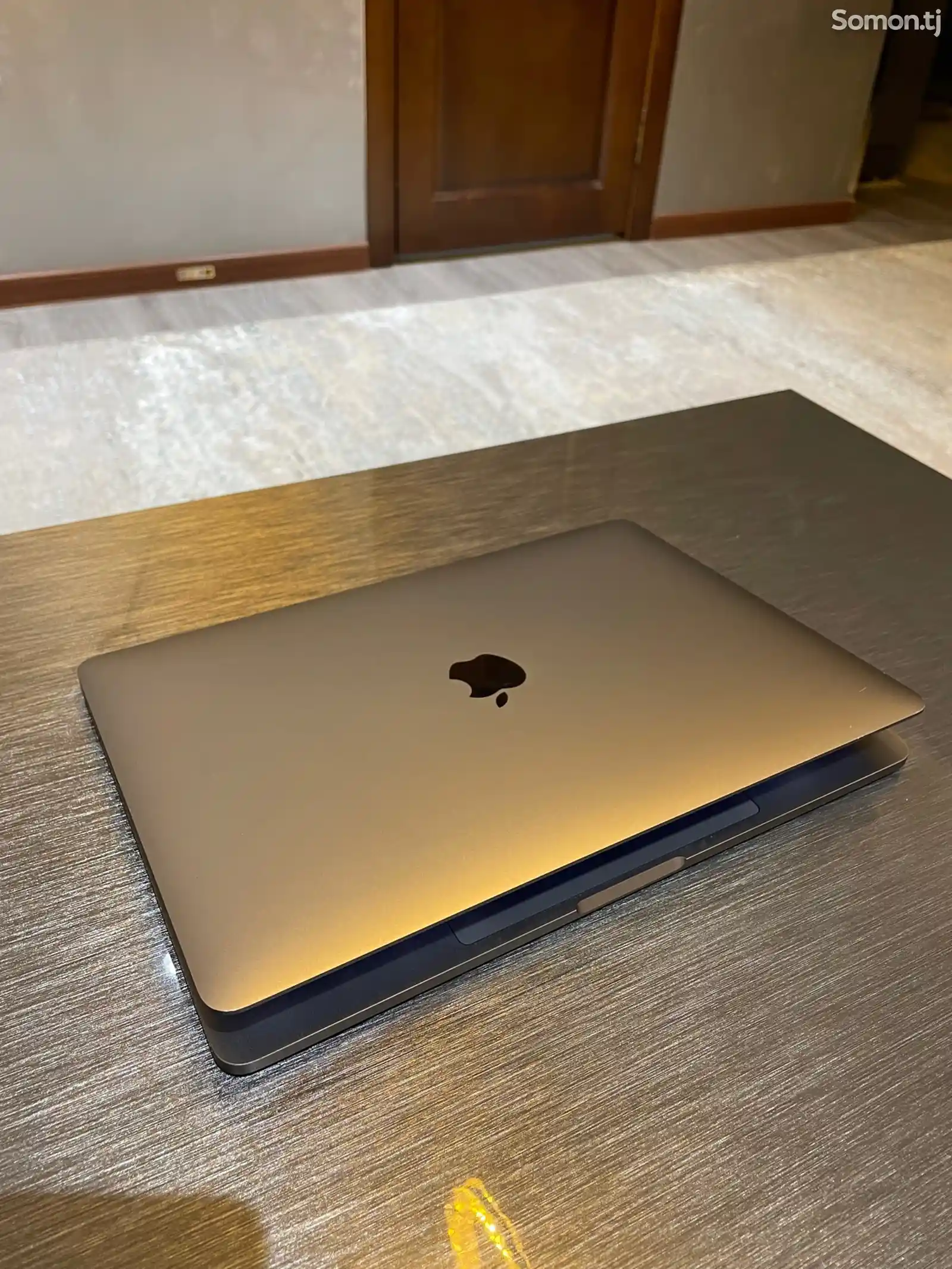 Ноутбук MacBook Pro 13 Inch 2017-1