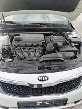 Kia K5, 2011-2