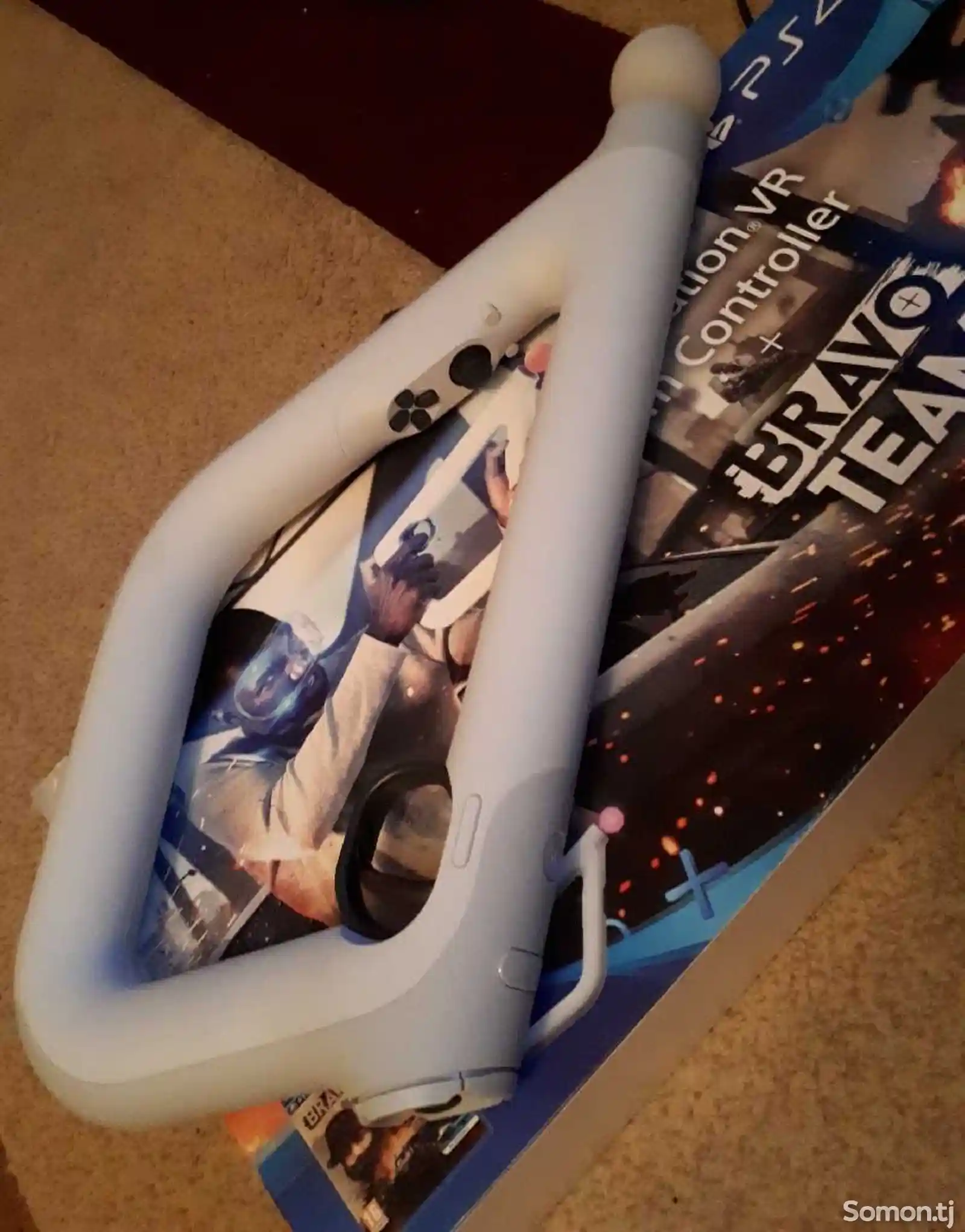 Игровая приставка Sony PlayStation 4 Pro 2tb и sony VR шлем aim contro-11