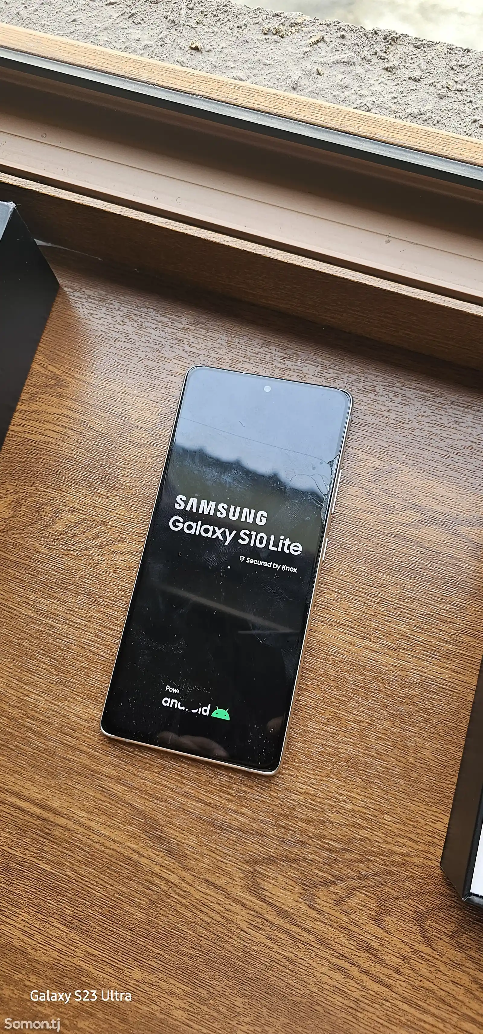 Samsung Galaxy S10 Lite-2