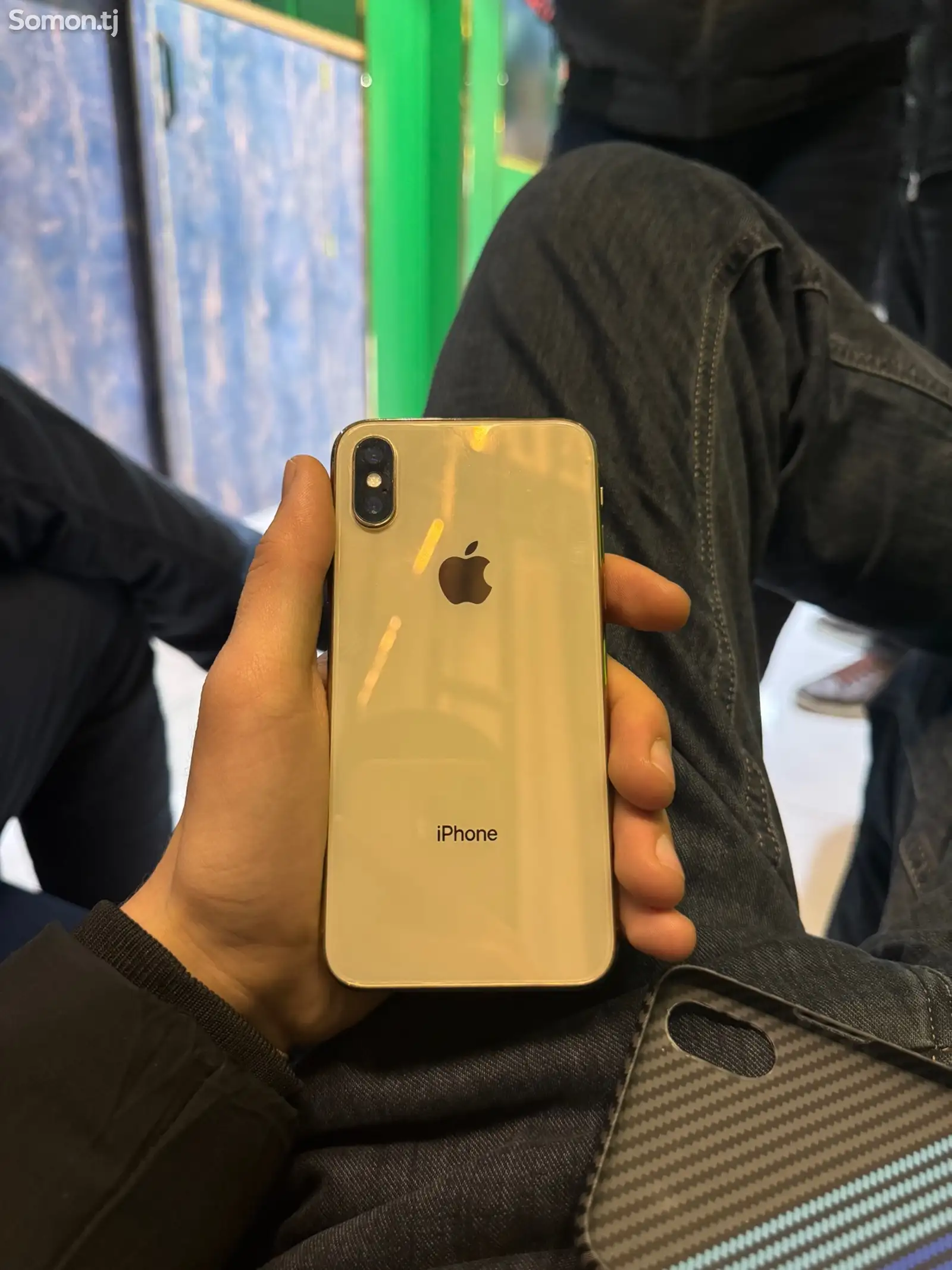 Apple iPhone Xs, 64 gb, Gold-1