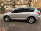 Toyota RAV 4, 2007-2