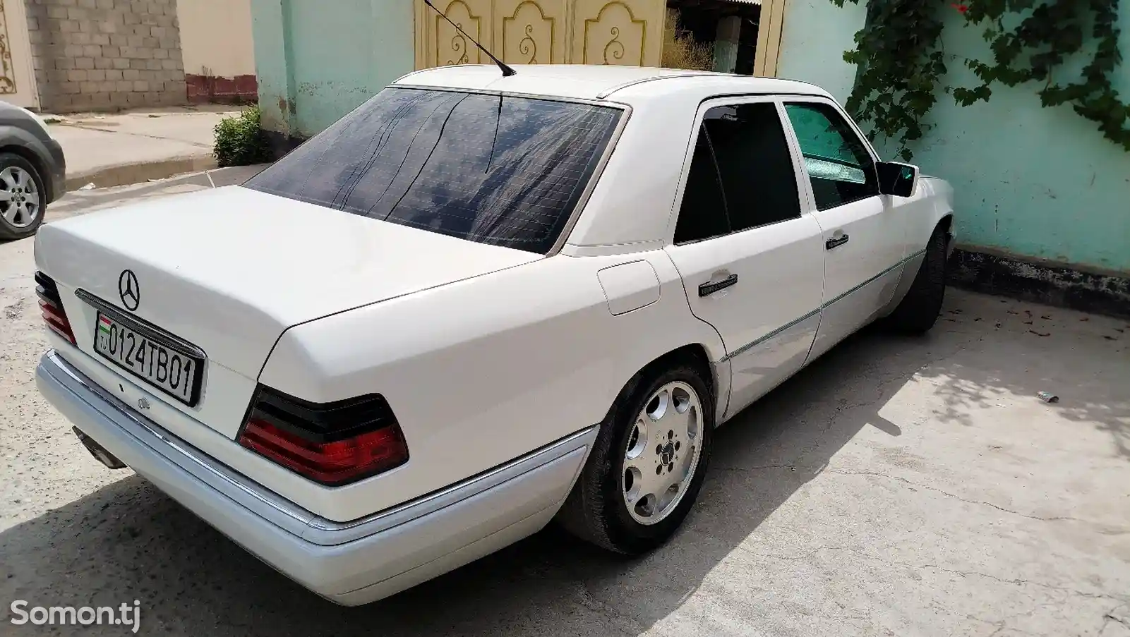 Mercedes-Benz W124, 1994-7