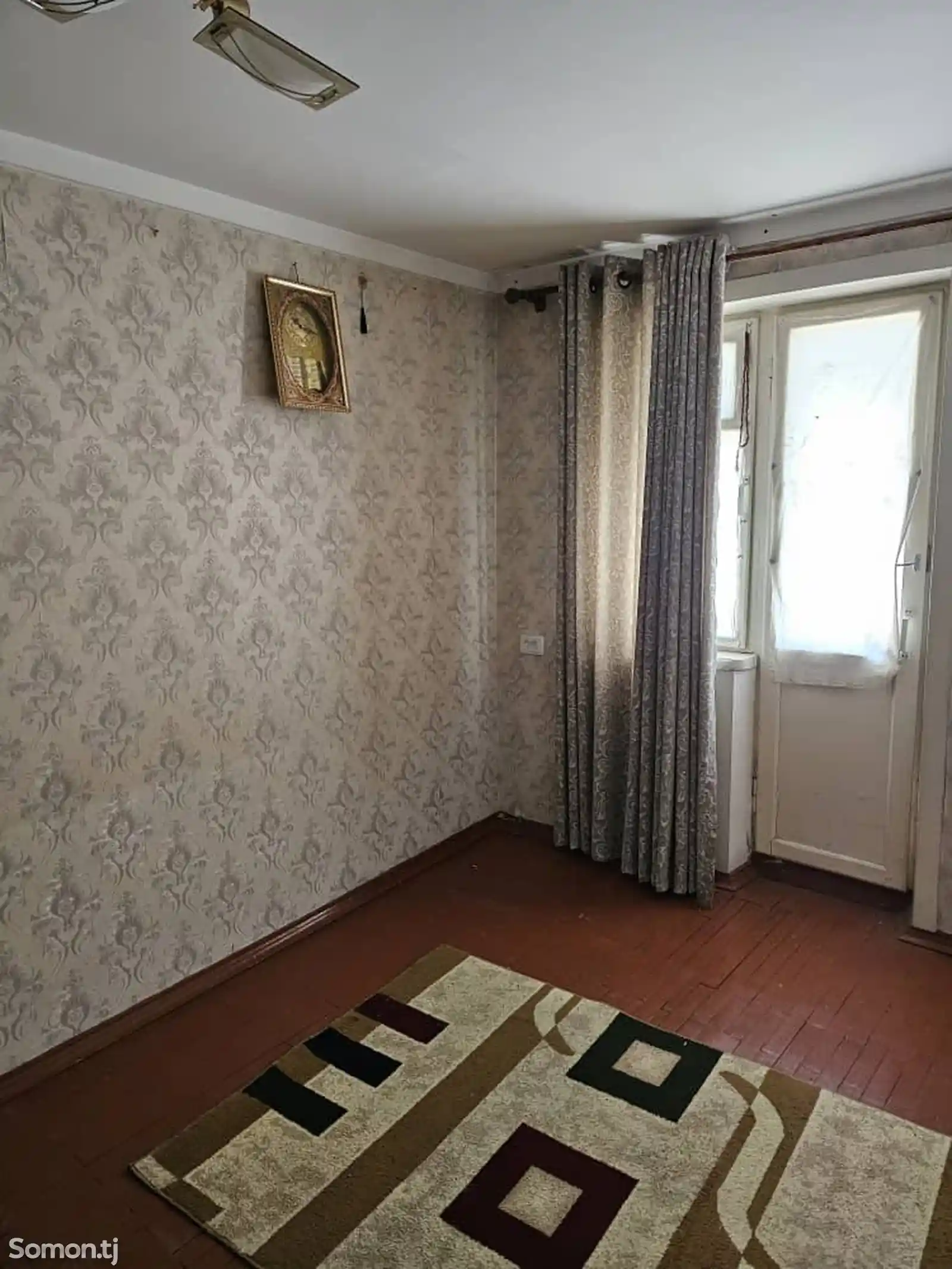 4-комн. квартира, 4 этаж, 60м², Универмаг-8