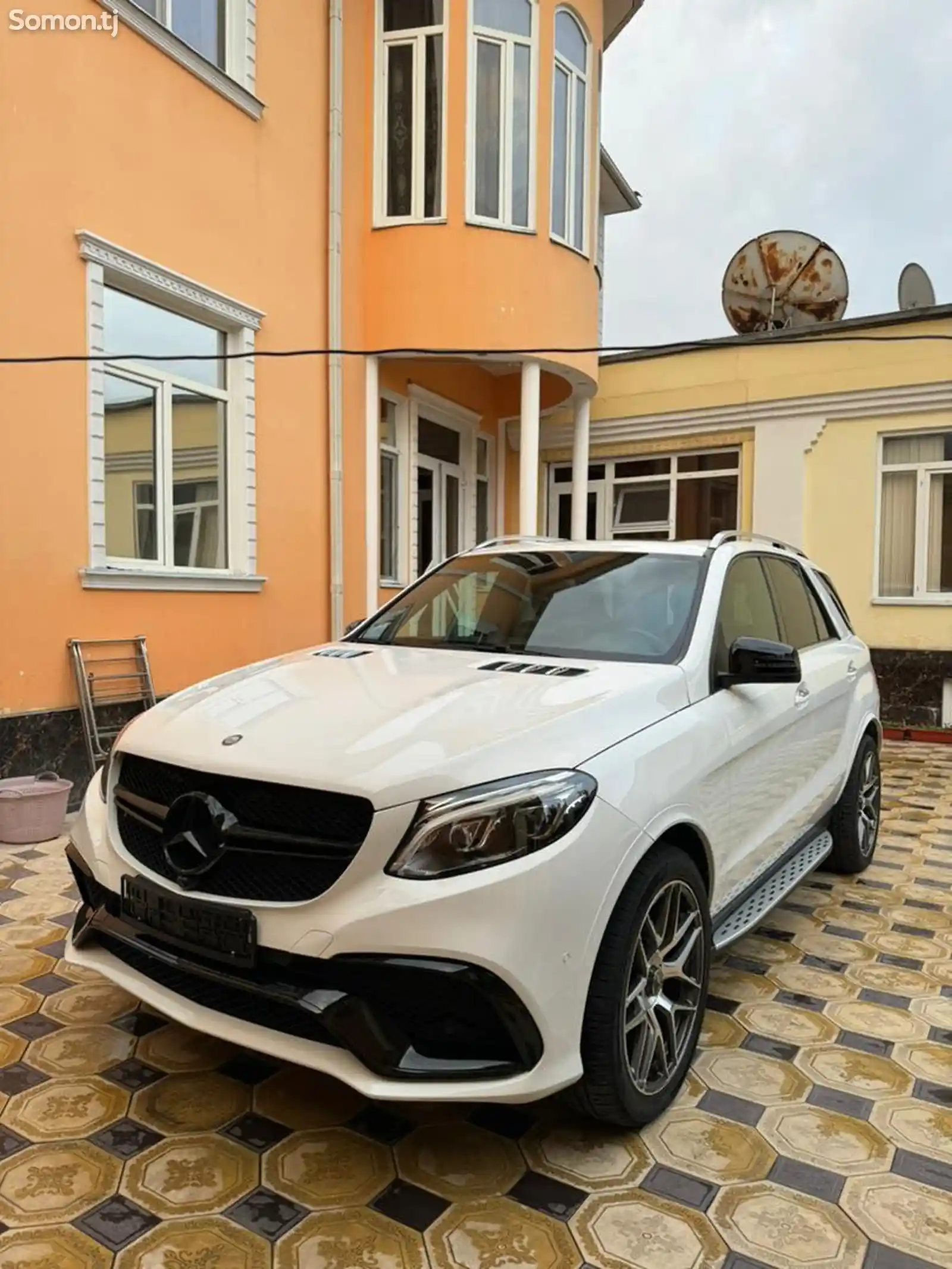 Mercedes-Benz GLE class, 2016-1