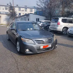 Toyota Camry, 2011