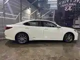 Lexus ES series, 2016-10