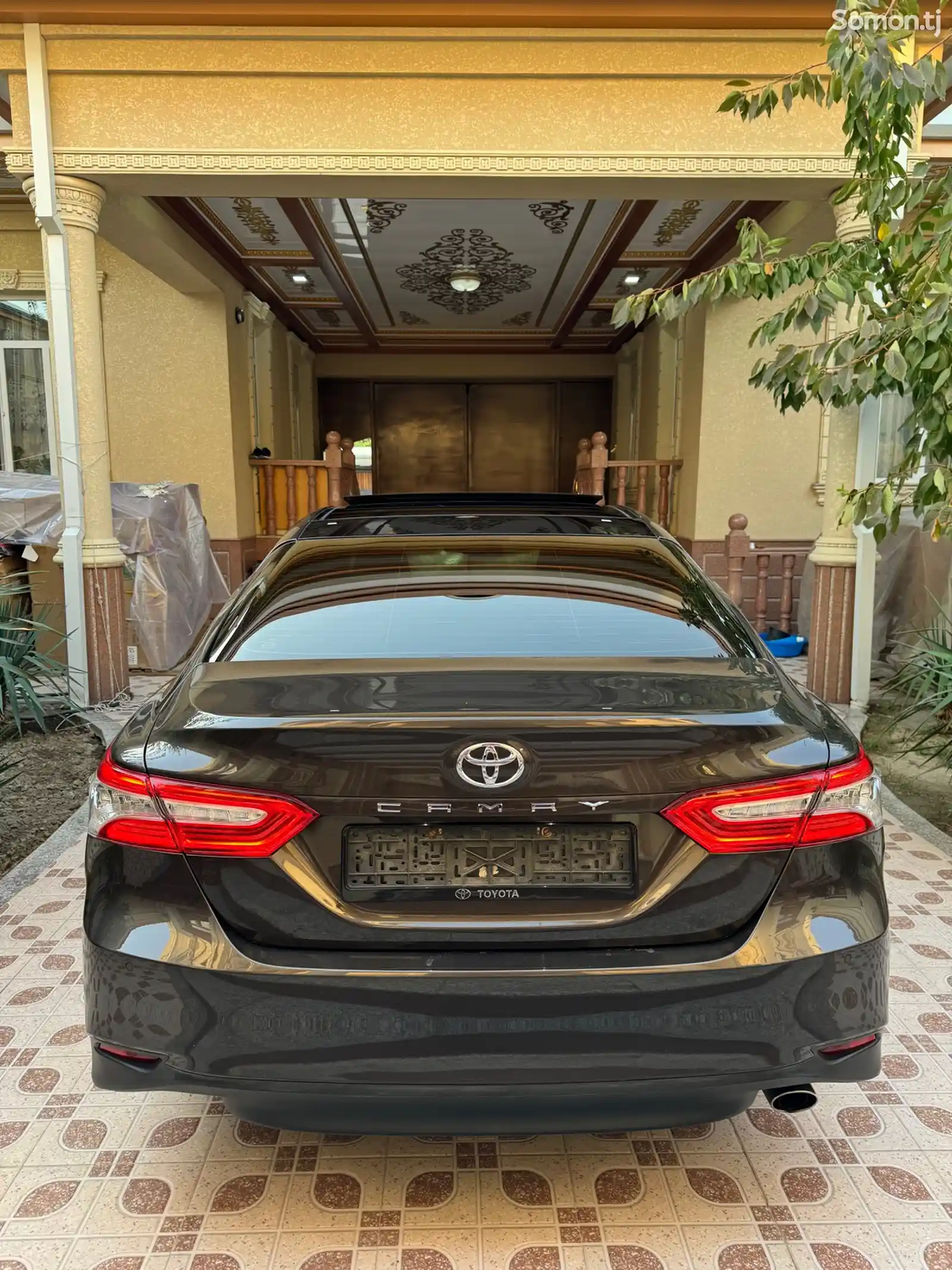 Toyota Camry, 2019-4