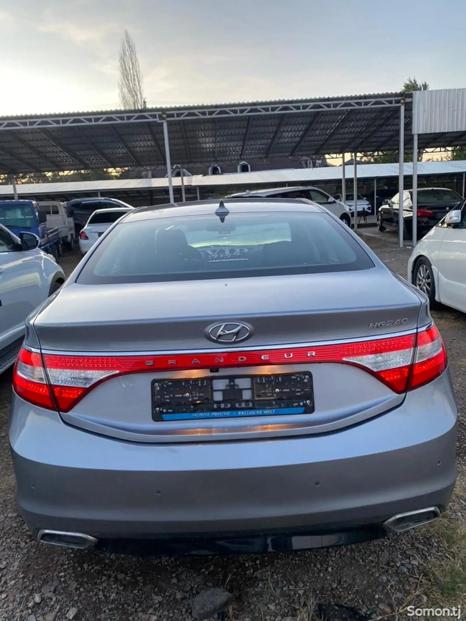 Hyundai Grandeur, 2015-8