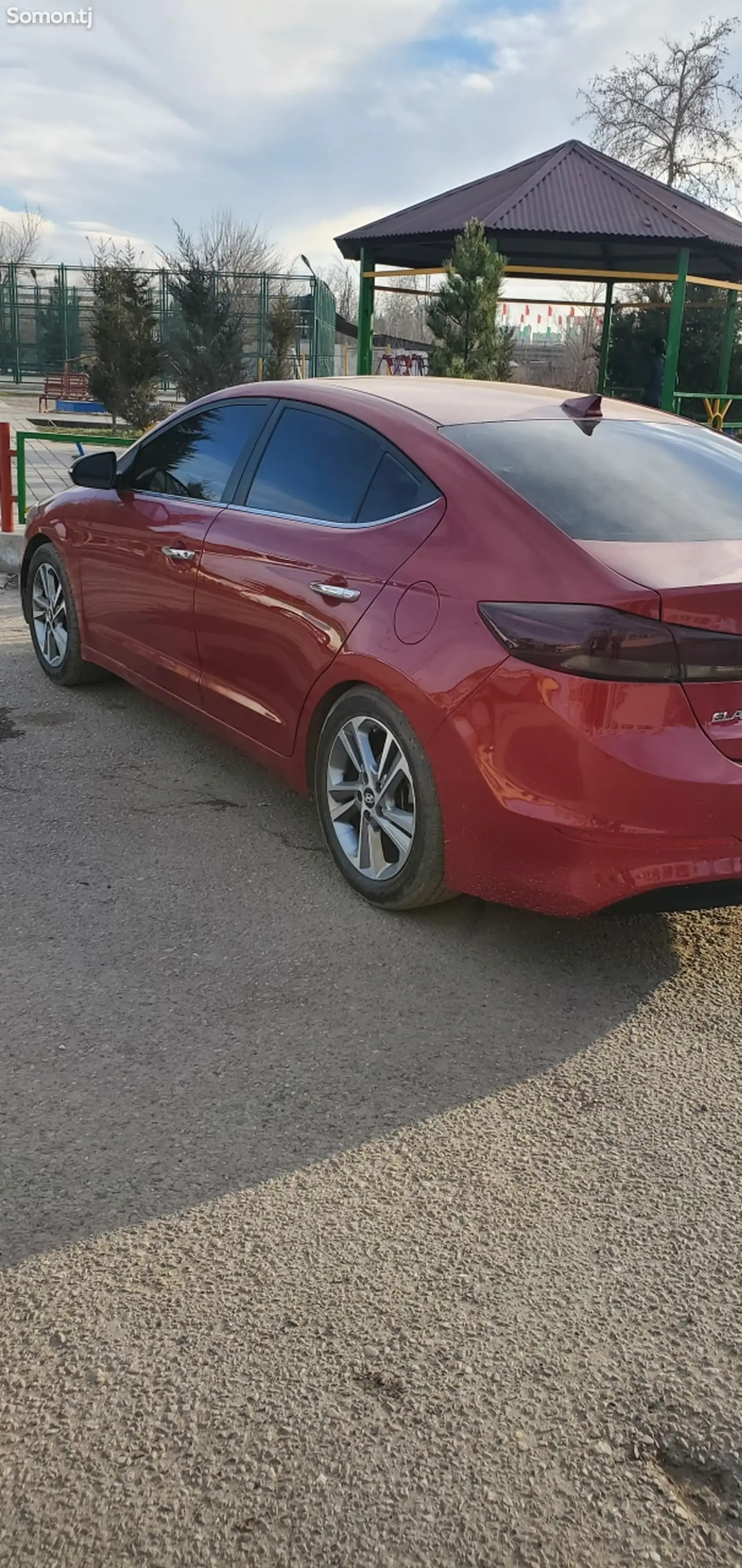 Hyundai Elantra, 2017-1