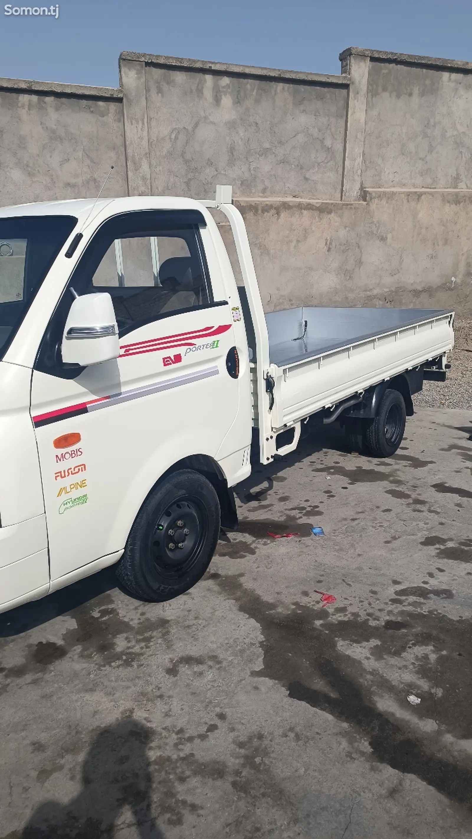 Бортовой автомобиль Hyundai Porter, 2014-3