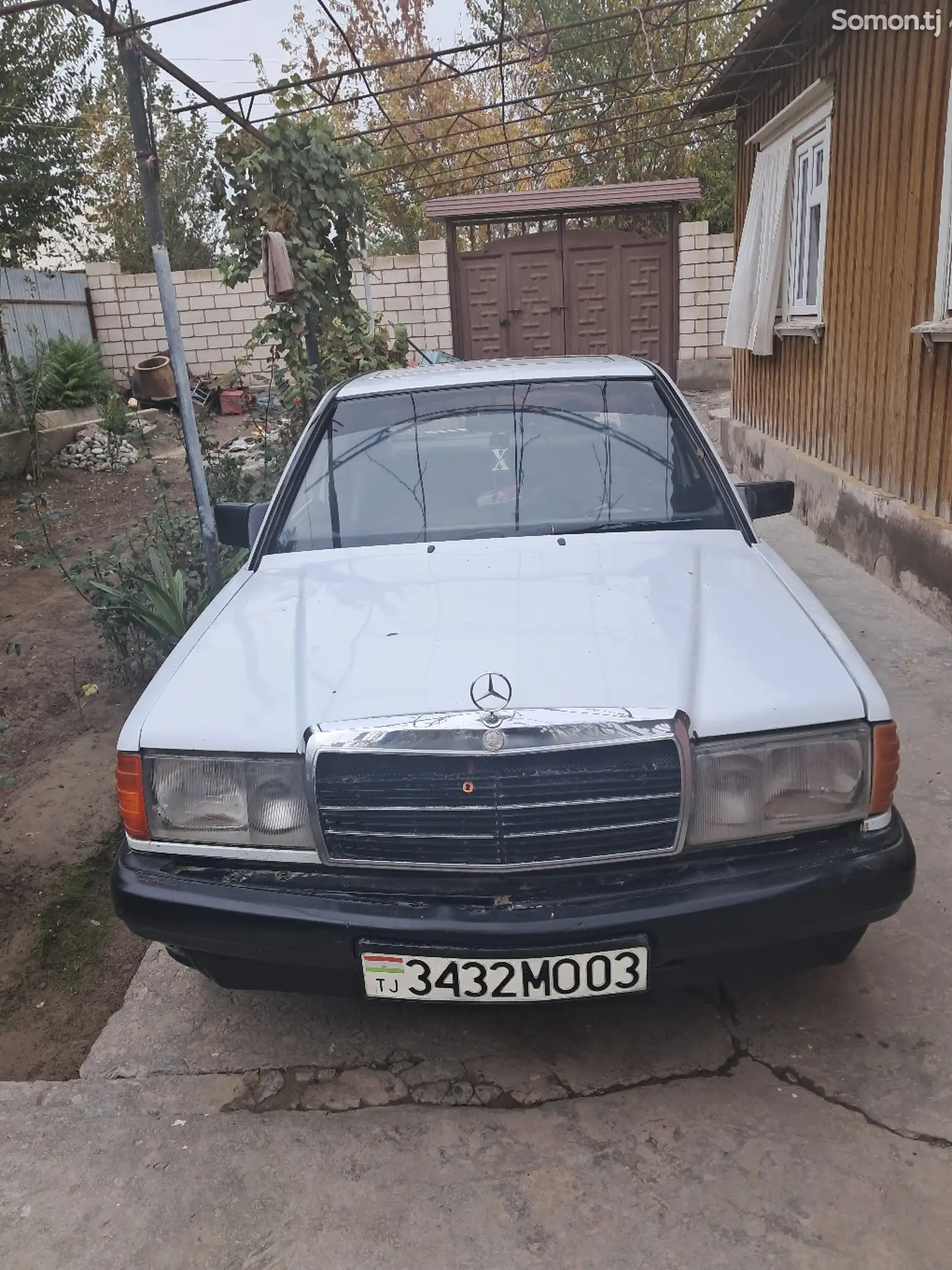 Mercedes-Benz W201, 1988-1