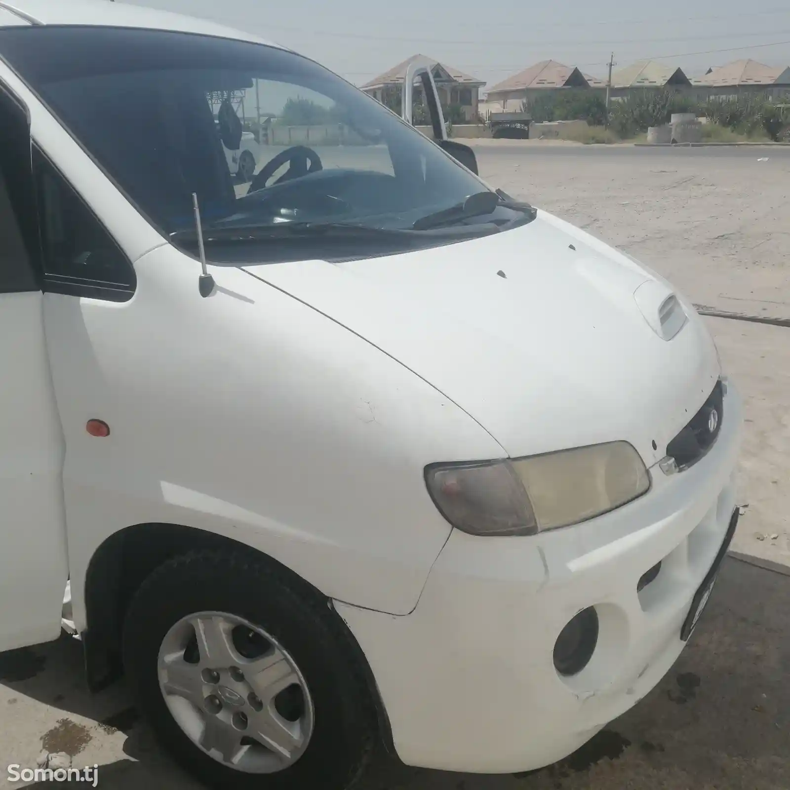 Фургон Hyundai Starex, 2002-2