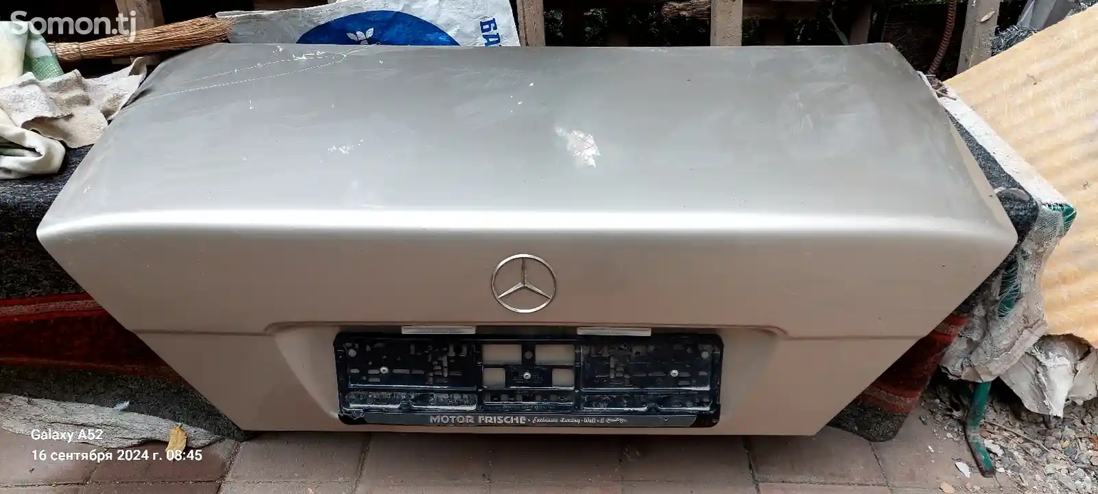 Крышка багажника Mercedes-w124-1