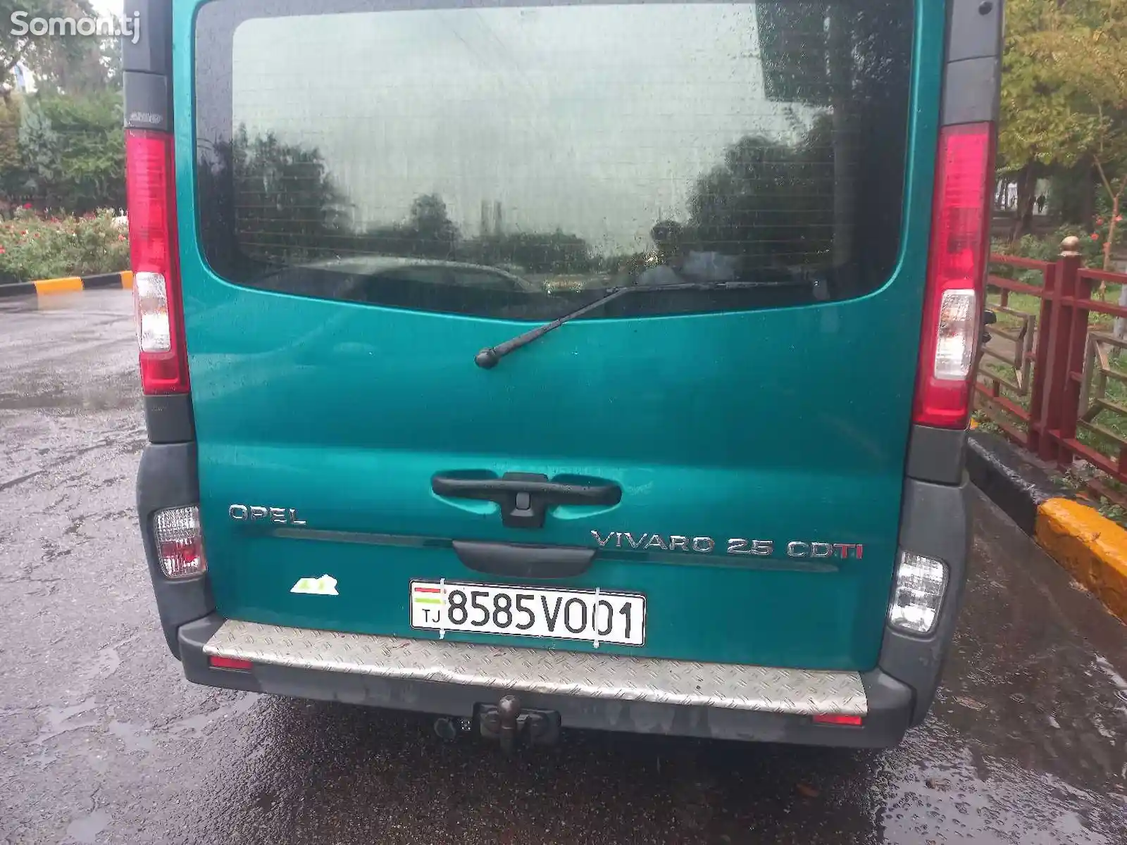 Фургон Opel Vivaro-2