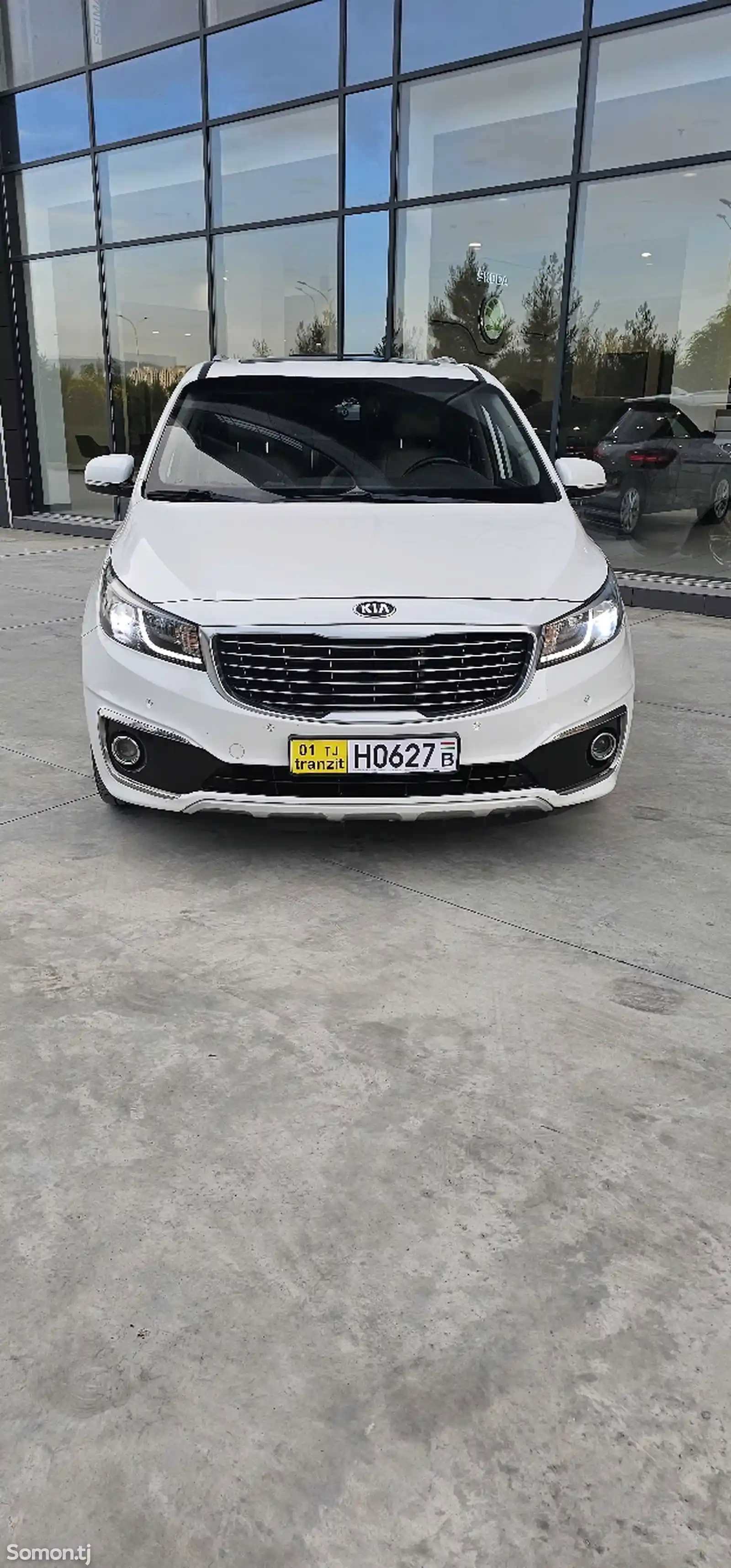 Kia Carnival, 2015-1