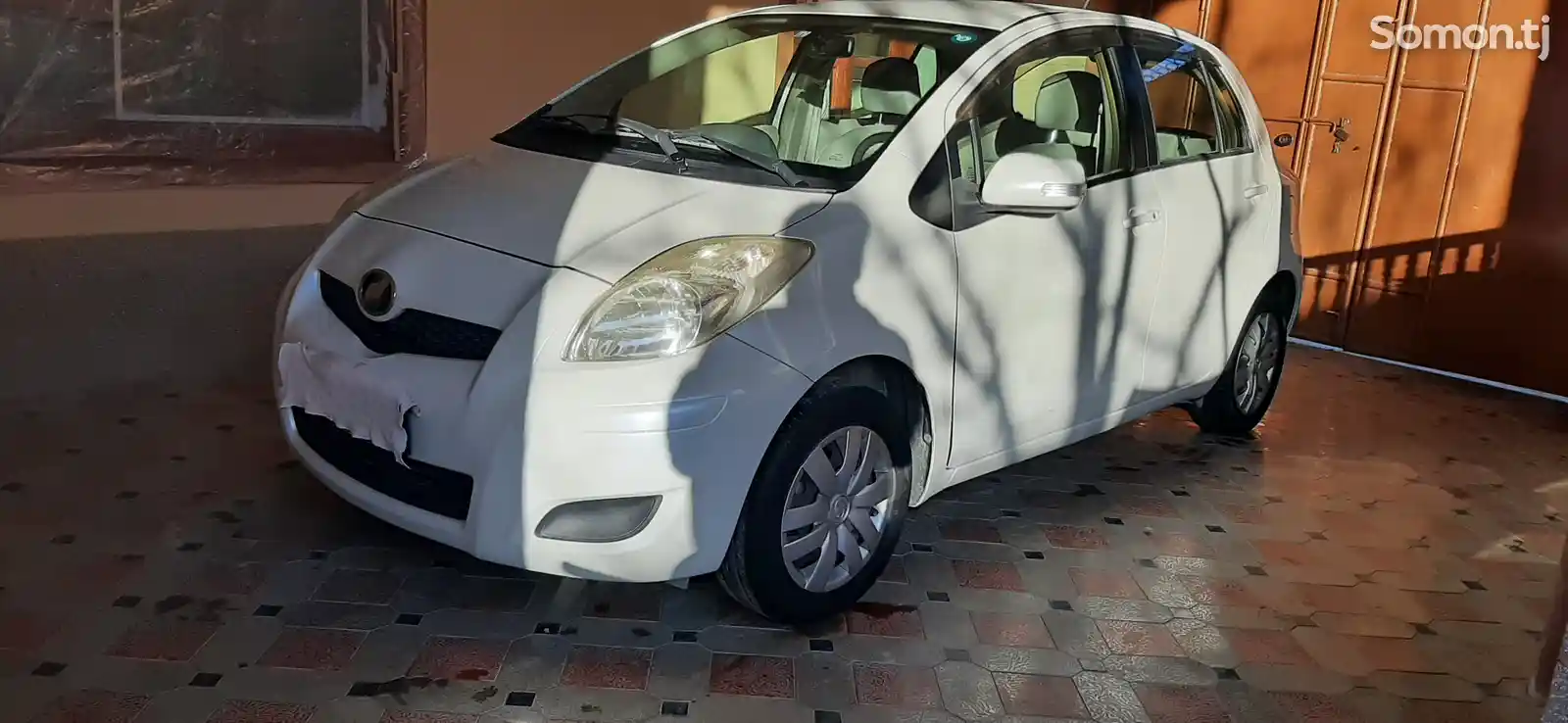 Toyota Vitz, 2009-2