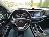 Toyota Highlander, 2014-10