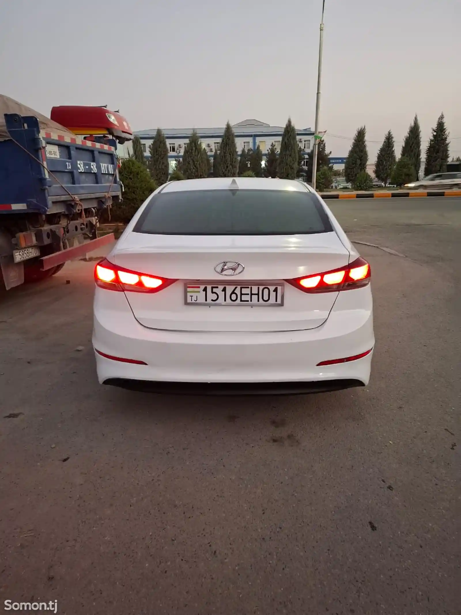 Hyundai Elantra, 2017-2