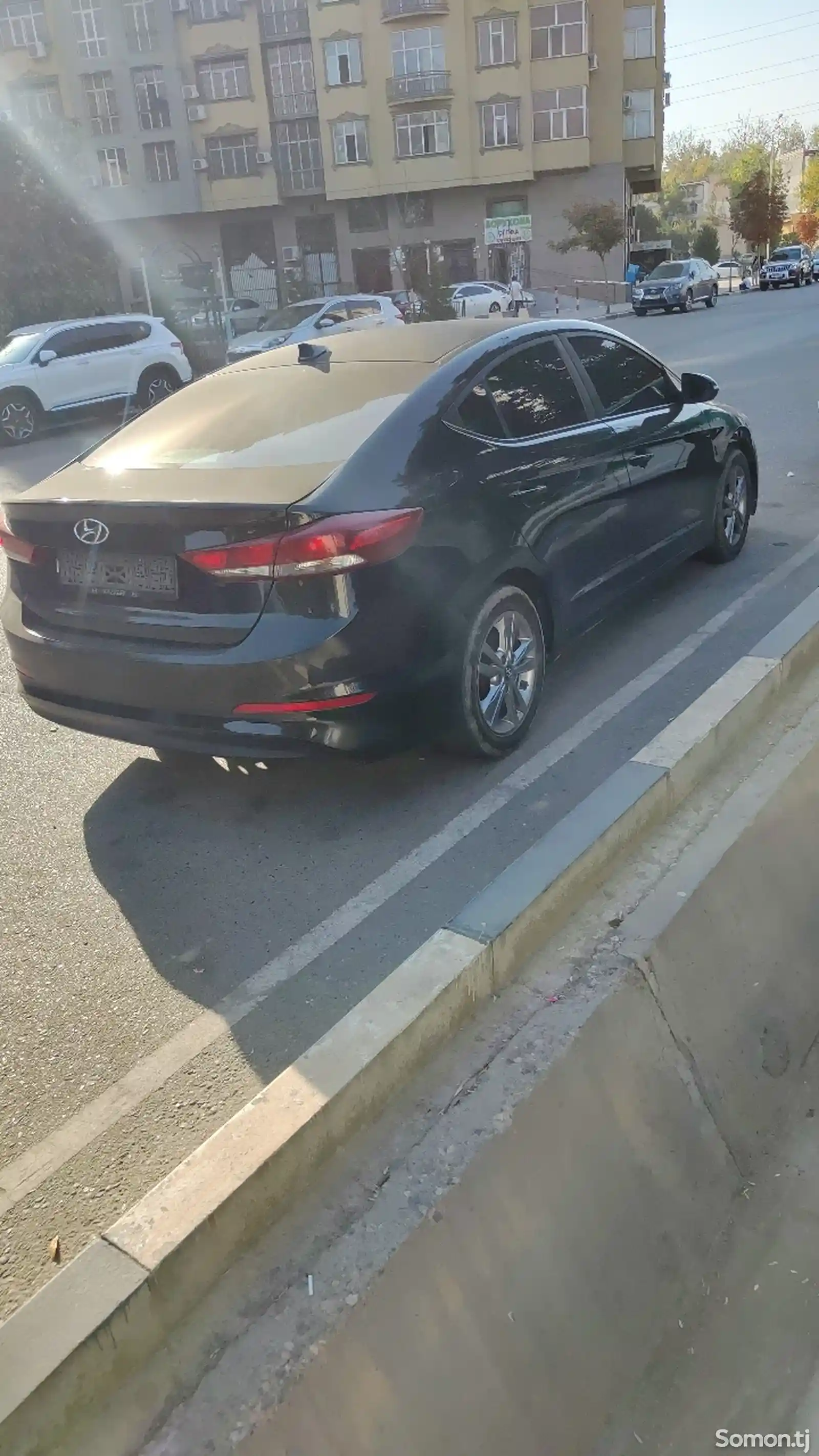 Hyundai Elantra, 2017-9