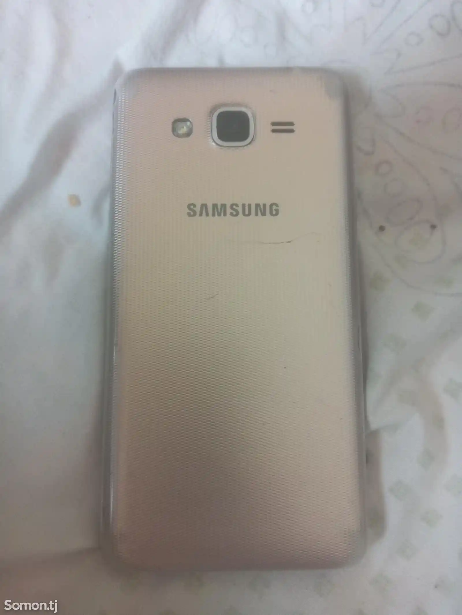 Телефон Samsung-1