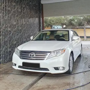 Toyota Avalon, 2011