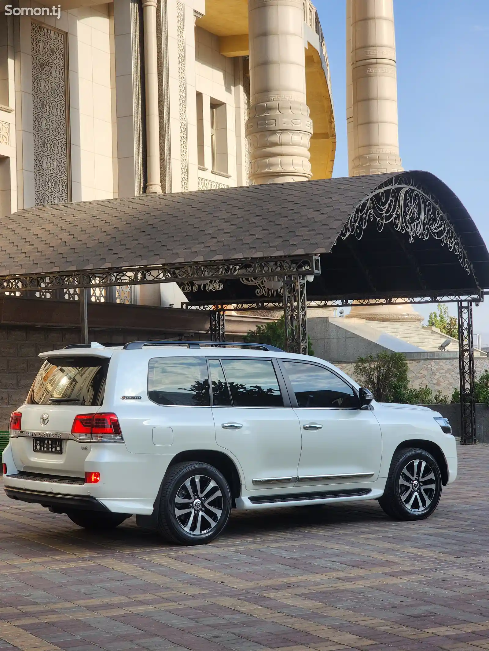 Toyota Land Cruiser, 2019-5