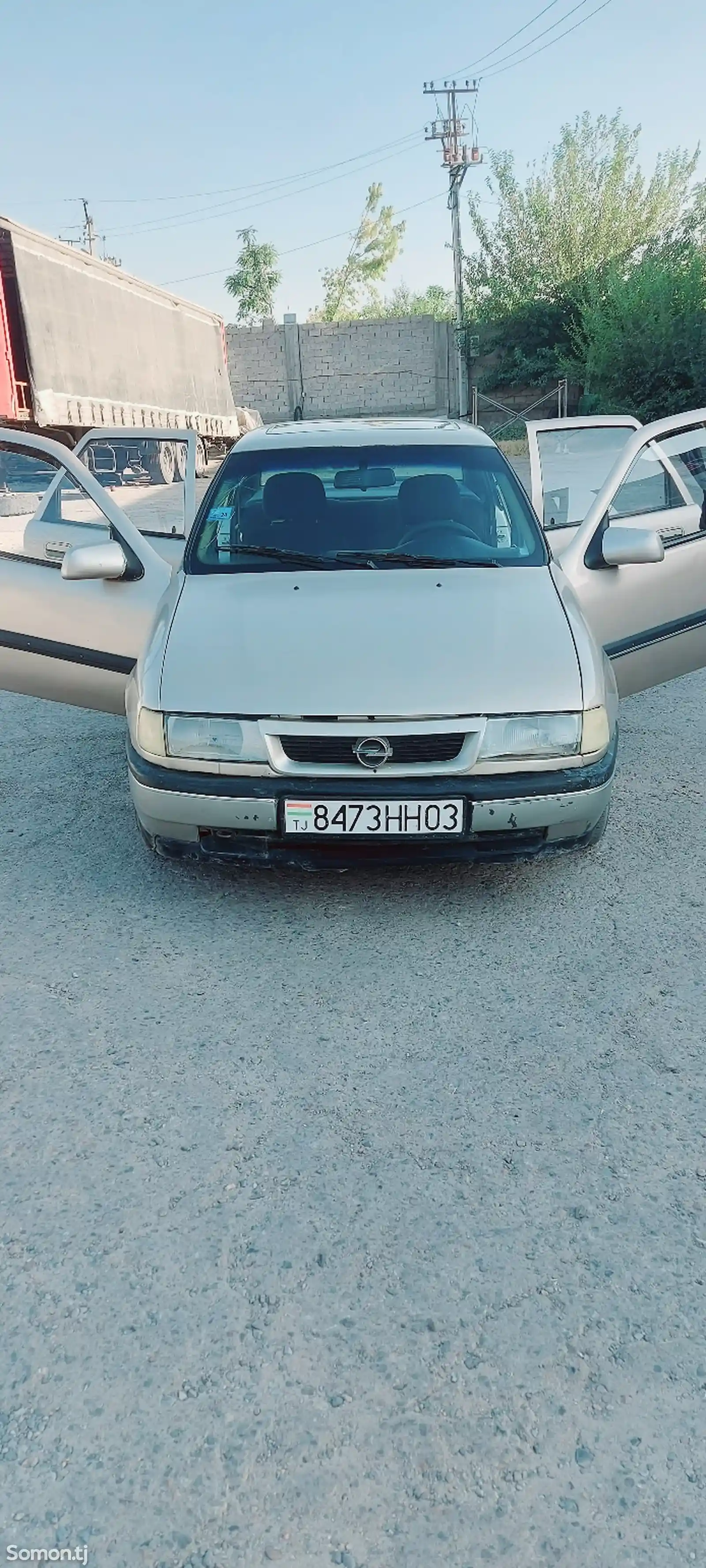 Opel Vectra A, 1993-5