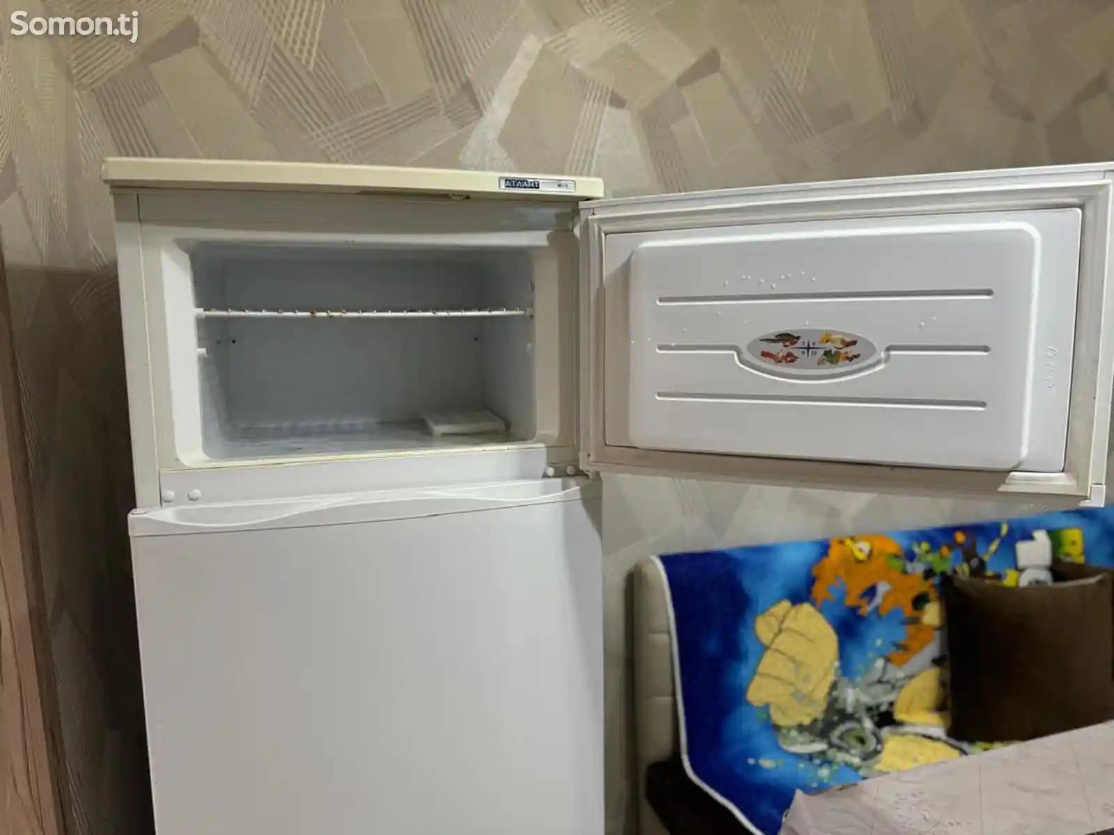 Холодильник Atlant-3