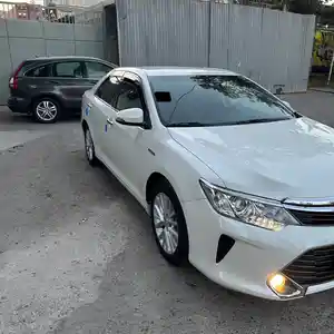 Toyota Camry, 2015