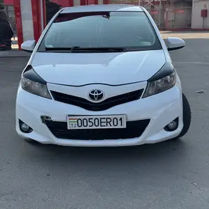 Toyota Yaris, 2013