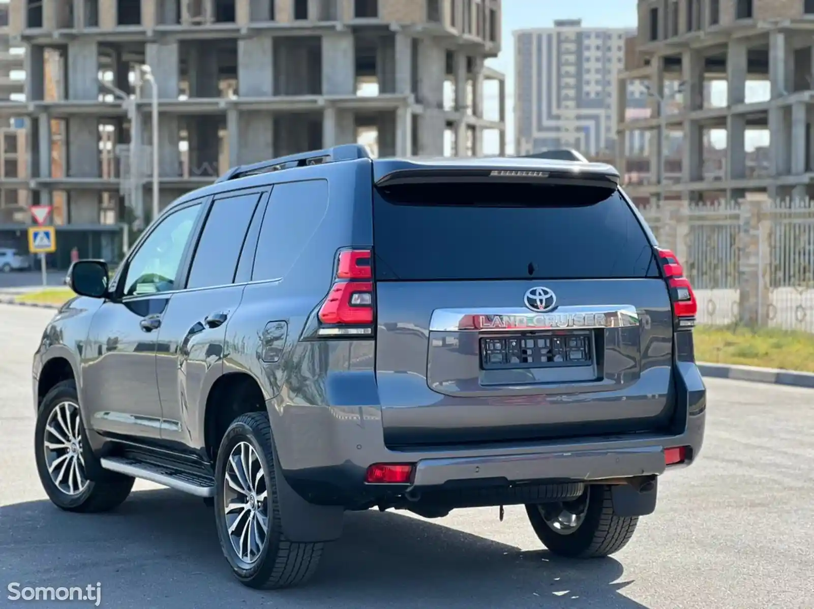 Toyota Land Cruiser Prado, 2018-4