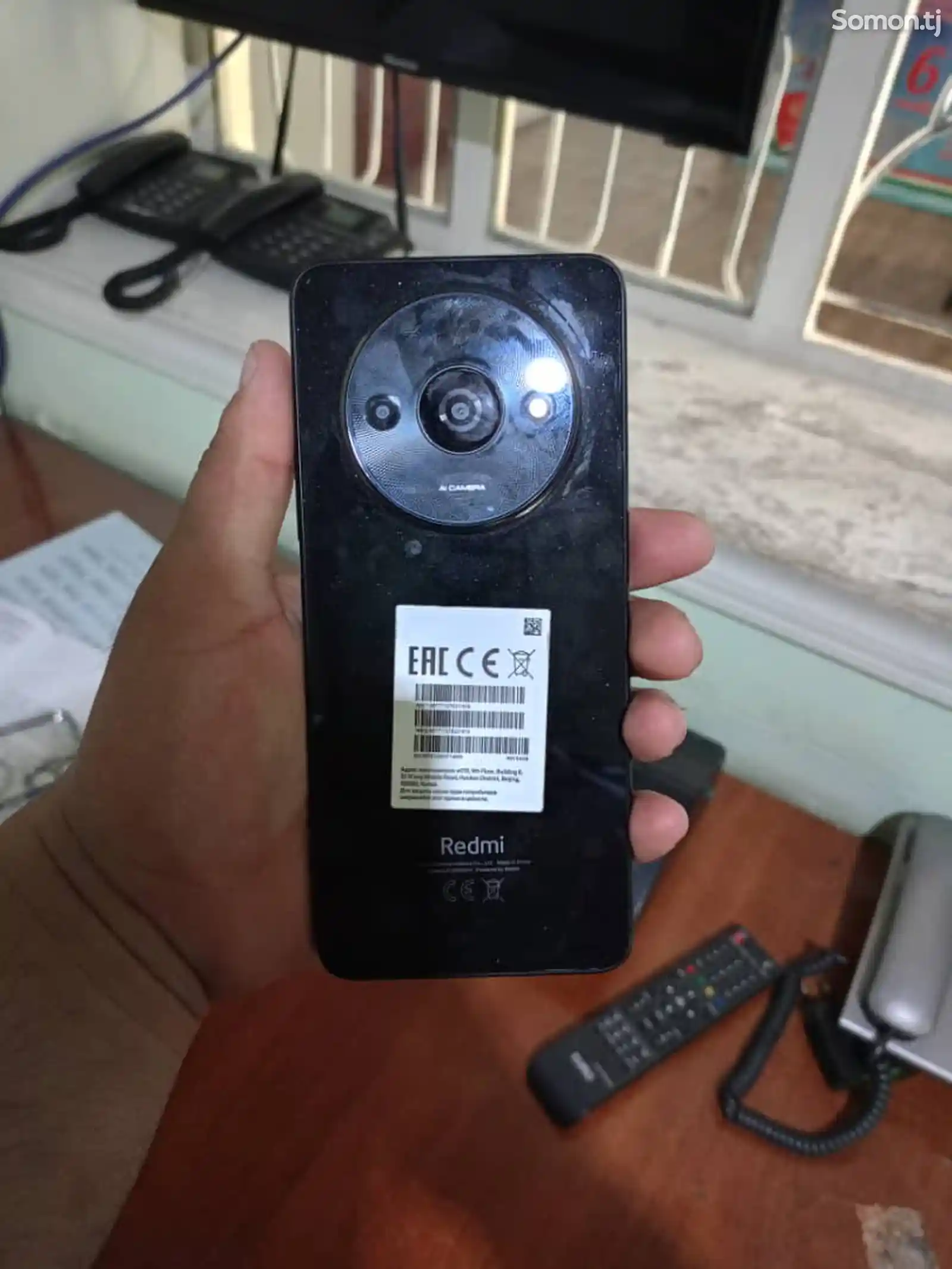 Телефон Xiaomi Redmi-6