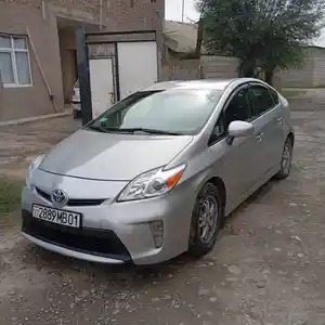 Toyota Prius, 2012