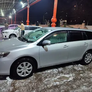 Toyota Fielder, 2012