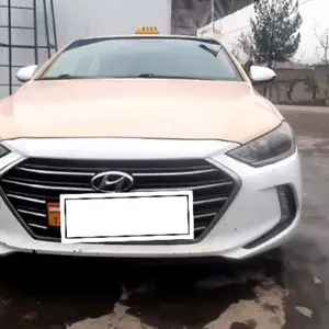 Hyundai Elantra, 2017