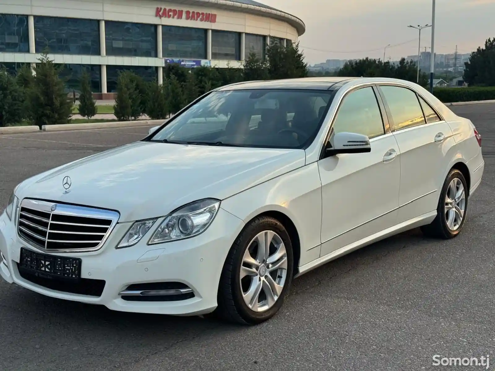 Mercedes-Benz E class, 2011-12